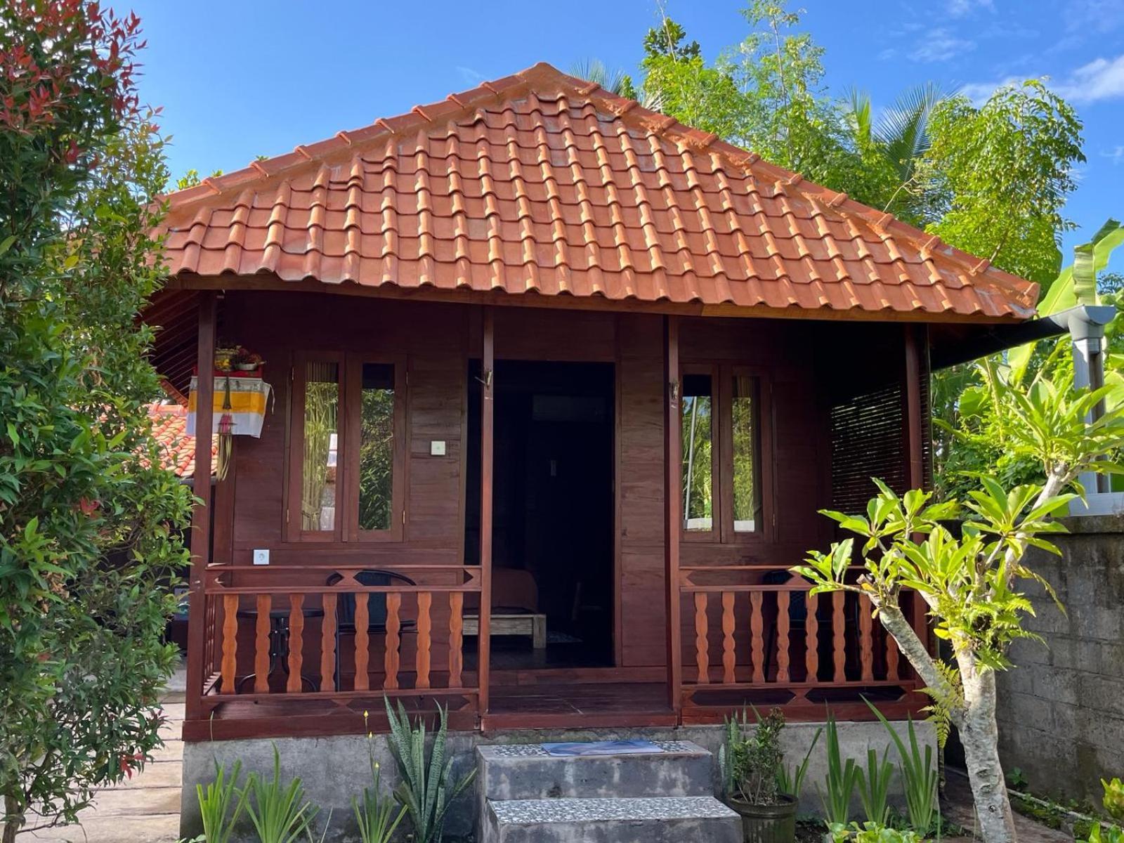 Telagamas Guest House Banjarangkan Exterior photo